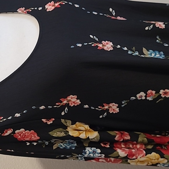 Comfortable Knee Length Dress M - Picture 7 of 8